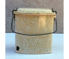 GAMELLE D'OUVRIER EN TOLE