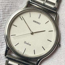 Montre à quartz élégante