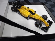 RENAULT RS16  Formule 1  J.Palmer - K.Magnussen - E.Ocon  2016   SPARK   1/43