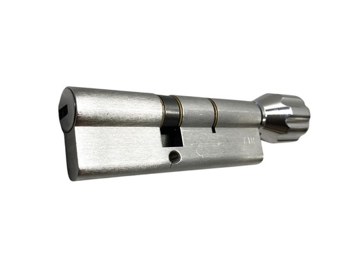 Cylindre profilé avec bouton