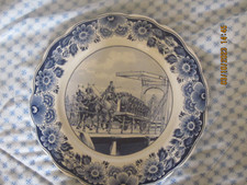 ASSIETTE DECORATIVE DELFT POUR HEINEKEN 1984