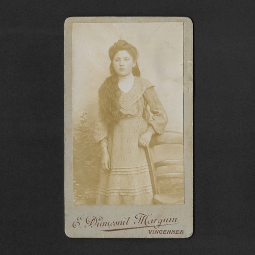 Jolie jeune fille - , cheveux