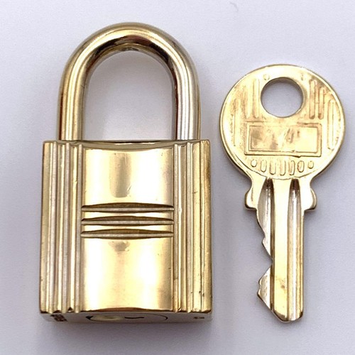 Ensemble cadenas clé - de,