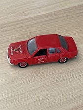Voiture miniature Renault  18