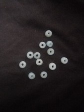 Petite Perle Pour pampille en opaline bleue pour Lustre