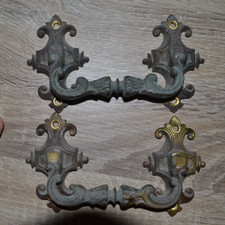 Paire de poignées articulées