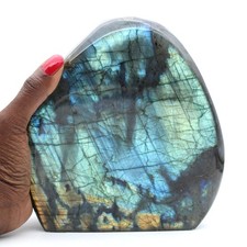 ▶️ Labradorite polie