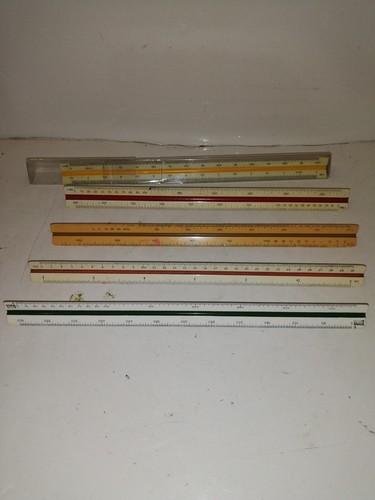 Lot regle triagulaire a - de,