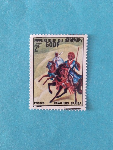 Bénin surchargé 600f sur - , 2f