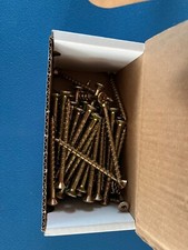 Boite de 100 vis à bois 8x100 mm 