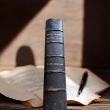 Livre Book - Édition Nationale Victor Hugo - Tirage Limité - William Shakespeare