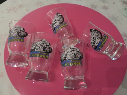 Lot verres ecurie - ecurie, sté