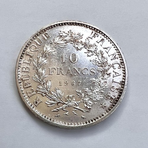 Pièce francs hercule 1967 - 10,