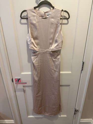 Aritzia babaton satin - aritzia, cut-out