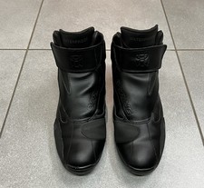 PAIRE DE CHAUSSURES SPECIAL MOTO CUIR NOIR BERING TAILLE 45