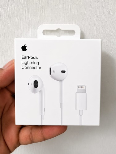 Apple earpods with lightning - apple,