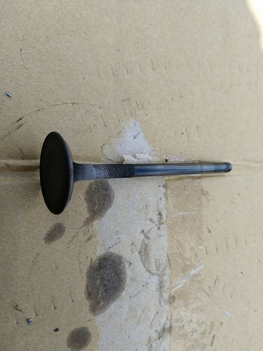 Soupape échappement suzuki - d'échappement,