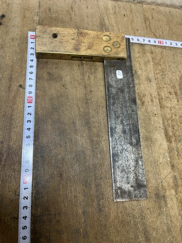 équerre bois old tool outil - équerre,