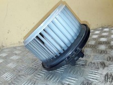 TOYOTA COROLLA Verso E12