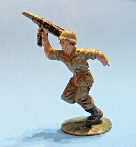 Quiralu militaire - militaire,
