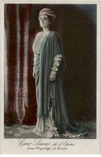 CHANTEUSES : Laro Lucas -