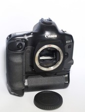 Reflex CANON EOS  1 v