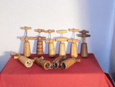 Tire  bouchon / vigneron / cave à vin / bistrot   /  collection