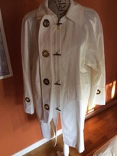 manteau imperméable femme 'Et Dieu créa la femme'