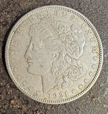 One Dollar USA 1921 Morgan ? S 
