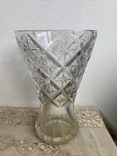 Ancien vase cristal ciselé - cristal,