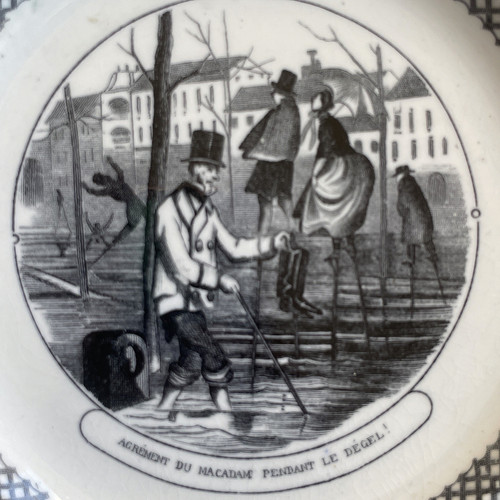 Assiette parlante grisaille - assiette, en