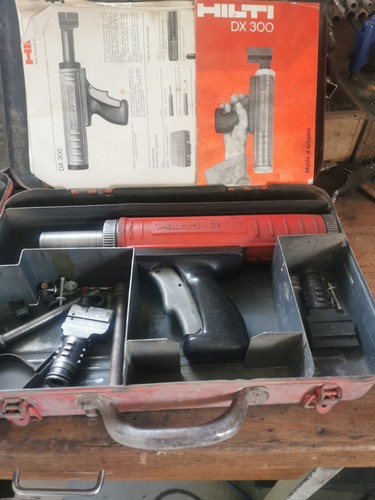 Cloueur hilti 300 vintage - dx,