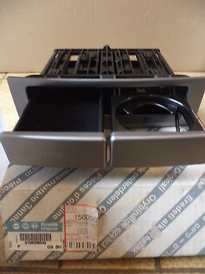B263 porte gobelet alfa 147 - gobelet,