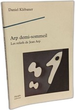 Arp demi-sommeil: Les reliefs