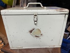 mallette ancienne  médecin ou infirmier