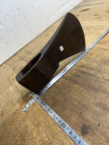 Hache outil ancien - ancien, tool