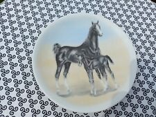 Vohenstrauss J. Seltmann assiette porcelaine jument  et son poulain
