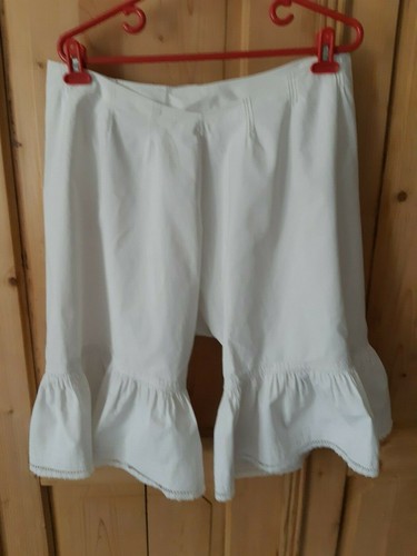 Culotte ancienne jambes - , –