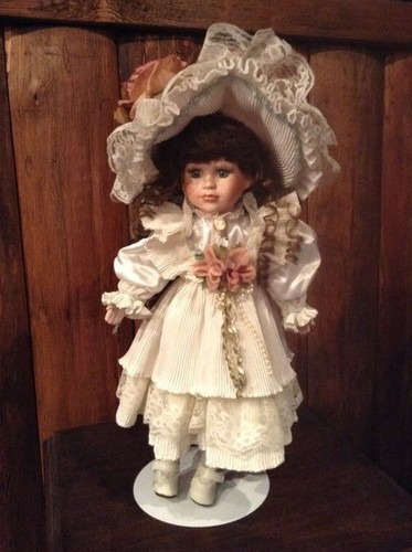 Poupee collection en - collection,