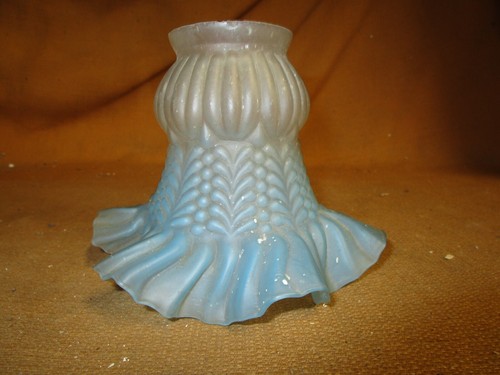Tulipe ancienne verre - tulipe, en