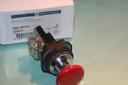 Bouton poussoir coup poing - poussoir,
