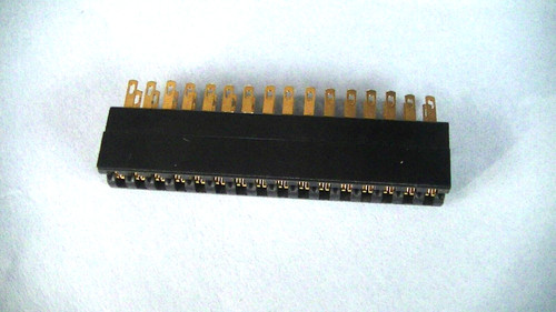 Connecteur multibroches - connecteur,