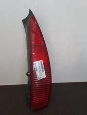 Feu arriere principal gauche