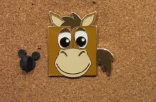 PIN'S DISNEY 2015 BULLSEYE / PILE POIL TOY STORY 2  OFFICIAL TRADING