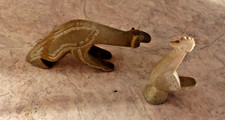 Figurines animaux sculptés