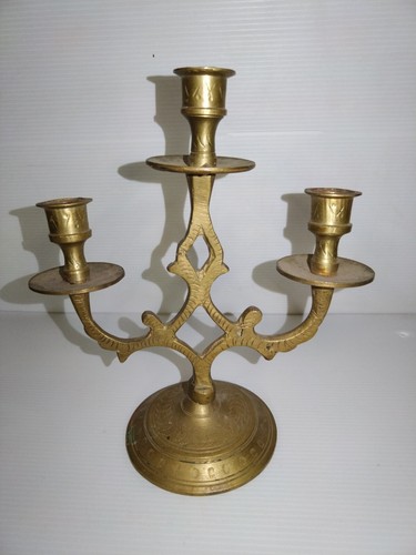 Bougeoir chandelier trois - , feux