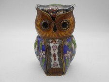 01  )RAVISSANTE FIGURINE /