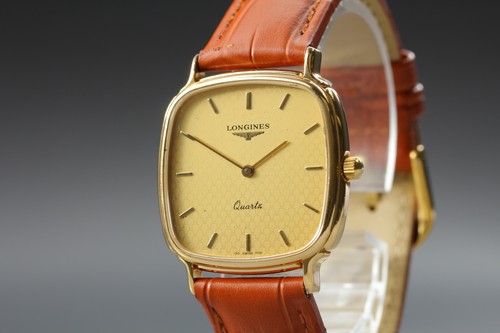 Presque comme neuve montre - neuve],