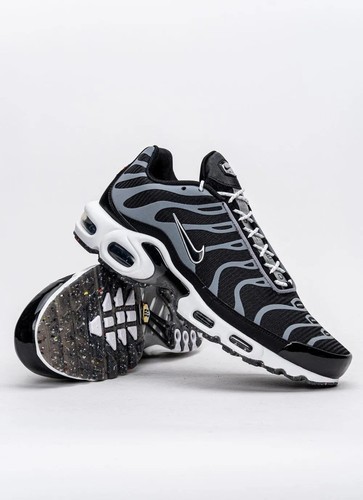 Dm2466 001 nike - air, plus