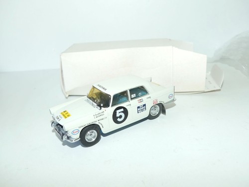 Peugeot 404 safari - n°5,